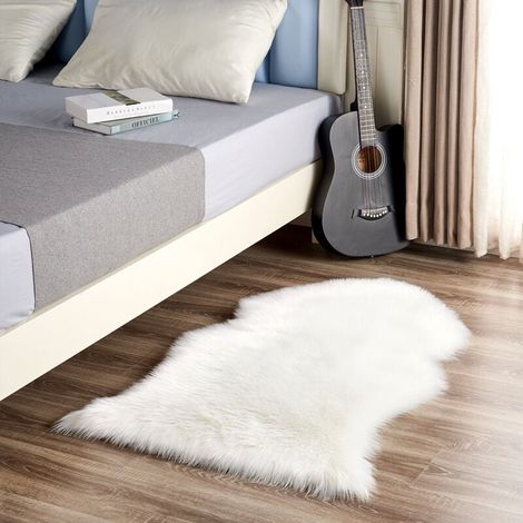 Tapis en peau de mouton d'une seule pièce, tapis moelleux en fausse fourrure, tapis universel de différentes tailles pour chambre, salon, chaise ou canapé (blanc) - 60x90 cm (1/4)