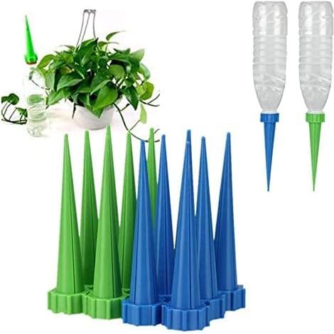 Set di 12 irrigatori automatici conici per piante da giardino e da interno. (1/5)