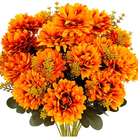 chrysanthèmes artificiels dans un petit bouquet adaptés à la décoration de maison et aux bouquets mariage 2 9 (1/5)