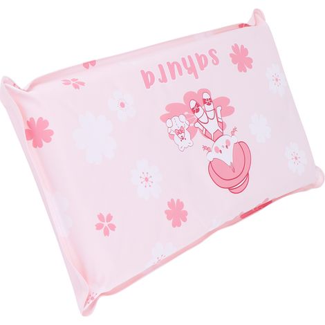 Kühlendes Faltkissen mit Eiskristallen zur Temperaturreduzierung – ideal für Kinder und Erwachsene, auch für kleine Mädchen geeignet – mit rosa Hintergrund (1/5)