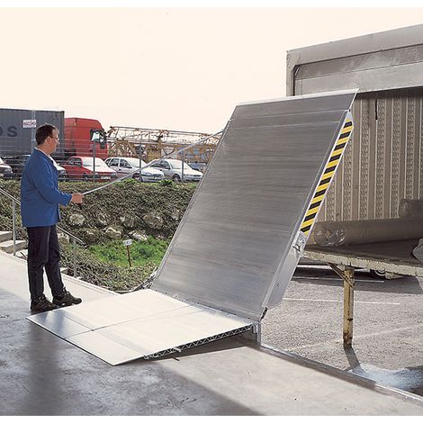 Pont de chargement - Longueur 3715mm/Largeur 2000mm - Dénivelé maxi + 445mm - Vendue à l'unité - FBTS03