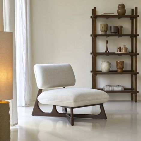 Fauteuil bas en bois de mindi massif et tissu écru Brune, 1 place (1/5)