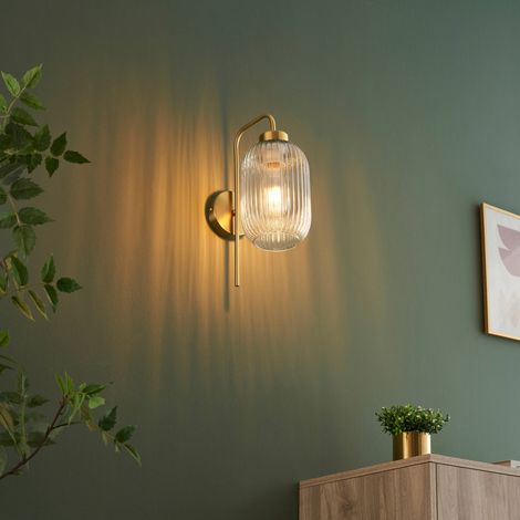 Kosilum – Applique murale LED dorée vintage en verre cannelé – Lumière douce et chaleureuse – Ampoule E27 recommandée – Design rétro