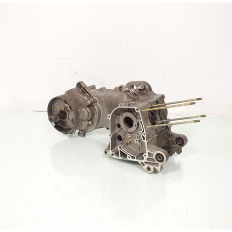 [PRODUIT D'OCCASION] Carter moteur origine pour scooter Peugeot 50 V-Clic 4T 2007 à (1/5)