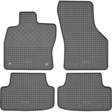 Tappetini RIGUM 902686 + Copertura 900101 - Volkswagen Golf VIII Station Wagon / Hatchback dal 2020, zona piedi AV2 Anteriore - INSTALLABILI (1/5)