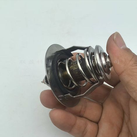 255104A700 is suitable for thermostats 25510-4A700 in Hyundai and Kia engines. (1/4)