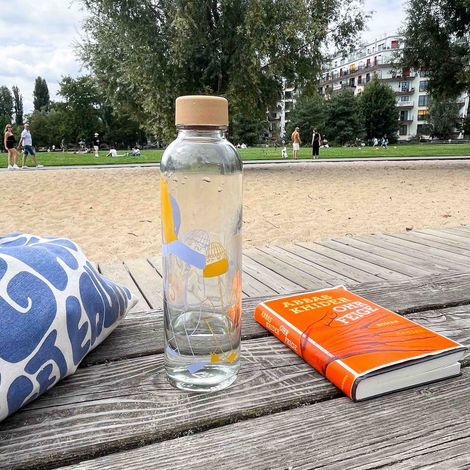 Bouteille en verre Bottle More Amore par Bleu 0,7 L - PANGIVO (1/5)