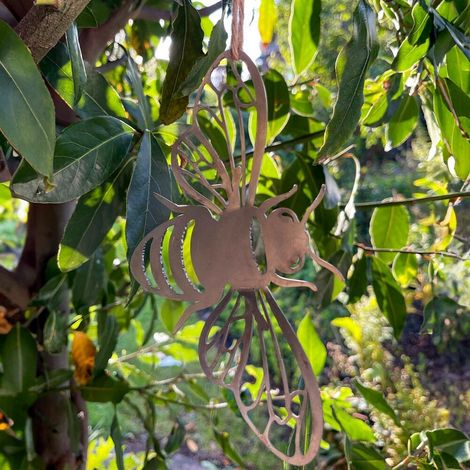 Hanging Folded Wings Bee Garden Art - W15 x H10 cm - Black