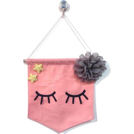 Nordische Kinderzimmerdeko: Wimpernblumen-Ornamente als Wandbehang für Wohnzimmer und Schlafzimmer (1/5)