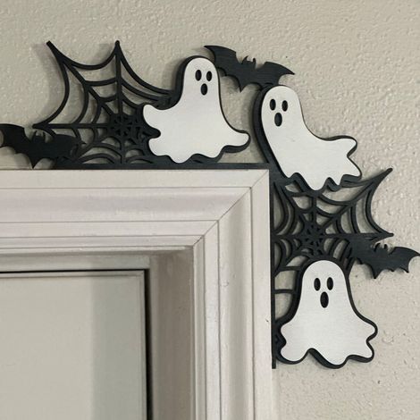 3er Set Halloween Holzdeko Geist Kürbis und Gruselkürbis Türrahmen Handarbeit (1/5)