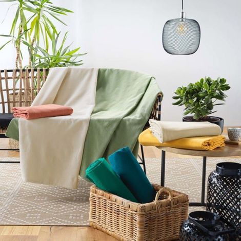 Plaid Jete de lit fauteuil 180 x 220 cm Lucilia rose (1/3)