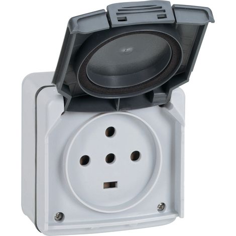 Enchufe 3p+t - 20 A En Saliente Legrand - Plexo