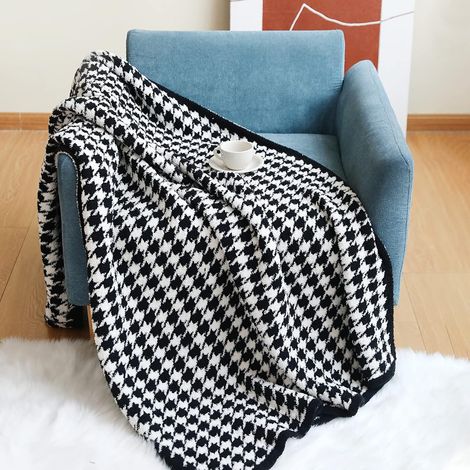 Plaid Polaire Style Simple Classique Motif Zèbre Pied De Poule Douillette Doux Couverture pour Canapé Lit Chaud Jetés De Lit Peluche Salon Voyage 170x130cm (1/5)