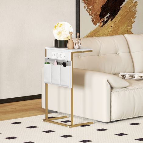 Beistelltisch in Marmoroptik mit USB-Ladeanschluss und Ablagefläche, 25,5 x 40 x 71 cm, weiß und gold