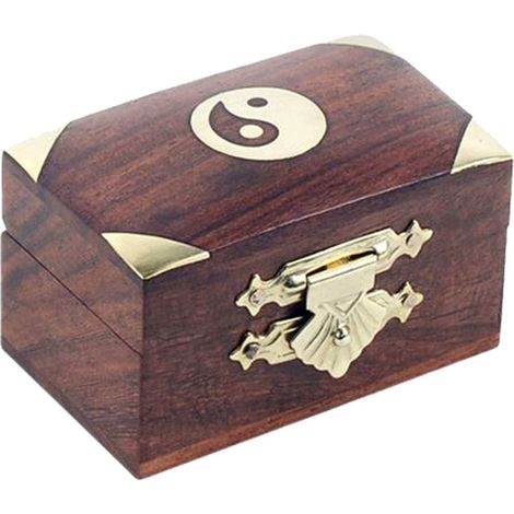 Boite en bois motif Yin et Yang en laiton (1/2)