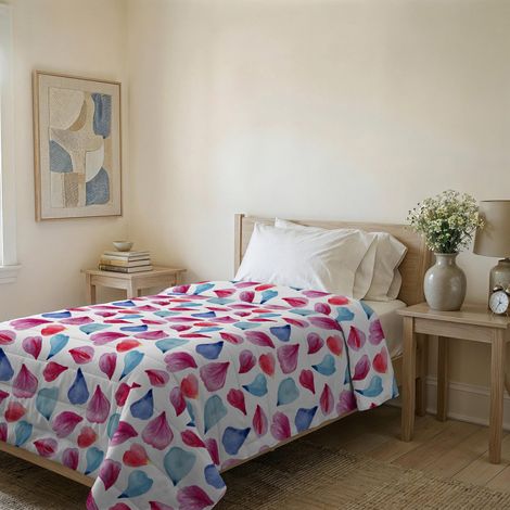 Couvre-lit matelassé d’été en Microfibre Douce imprimée – Couette Printemps-été mi-Saison – Petali, Simple 160x240 cm (1/5)