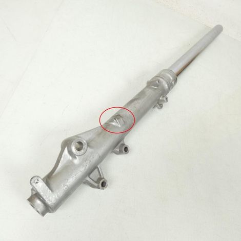 [PRODUIT D'OCCASION] Bâton de fourche droit pour moto Yamaha XTZ 750 Super tenere 1989 (1/4)