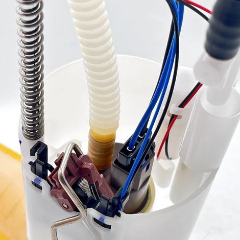 Modèle : MR476358 Ensemble pompe à carburant Cheetah Feiteng, compatible avec le moteur 4G94 2.0L, assurant une alimentation en carburant stable pour les sports de plein air, qualité d'origine, durabl (1/4)