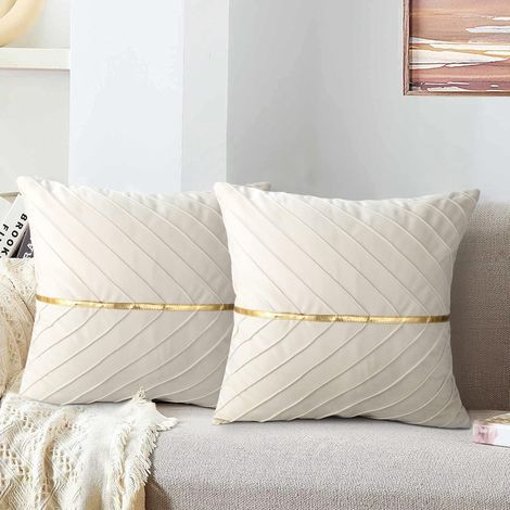 GENERIC-Housse de coussin Coussin Beige Velours 45 x 45 cm Décorative Coussin de Canapé Taie d'oreiller Decoration Doux Oreiller Coussin de Siège pour Salon Chambre Bureau Voiture Canapé Chaise Jardin (1/5)