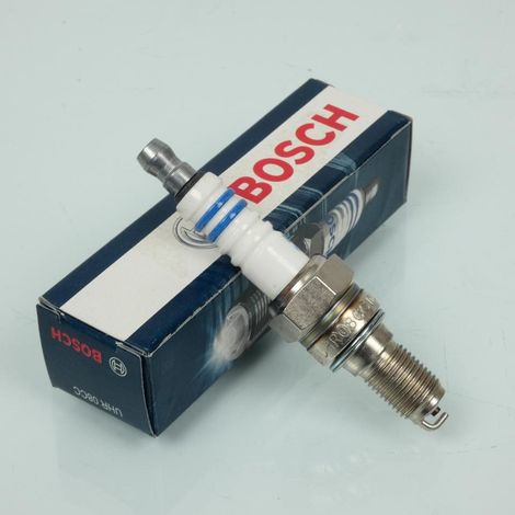 Bougie d'allumage Bosch pour Scooter Daelim 250 SV S3 2012 à 2014 (1/3)