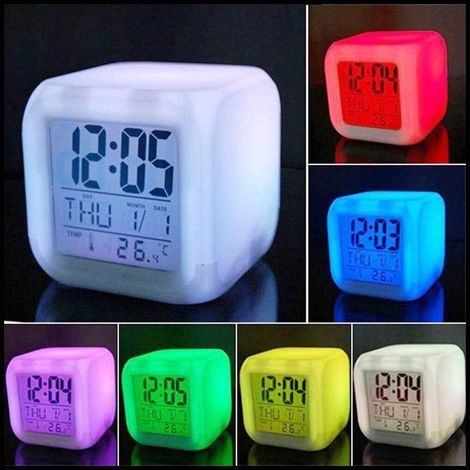Réveil Lumineux LED avec Calendrier, Heure & Affichage de la température Réveil Cube avec Affichage (1/4)