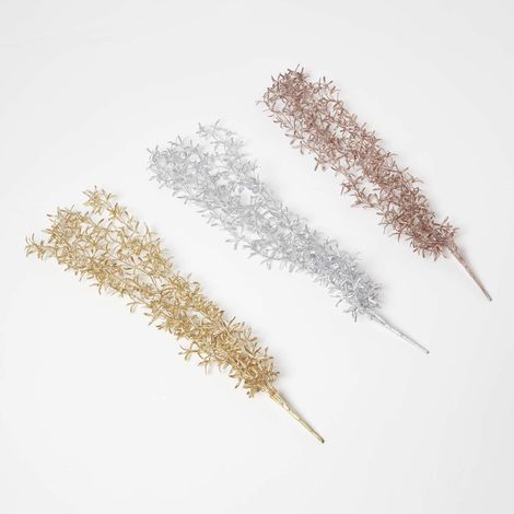 HOMESCAPES Silver & Gold Mistletoe Garland Set of 3, 53 cm (1/4)