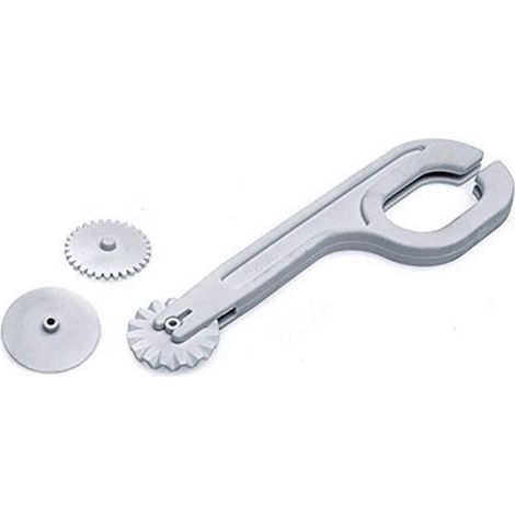 Wilton rotella taglia e decora plastica per glassa e fondente (1/4)