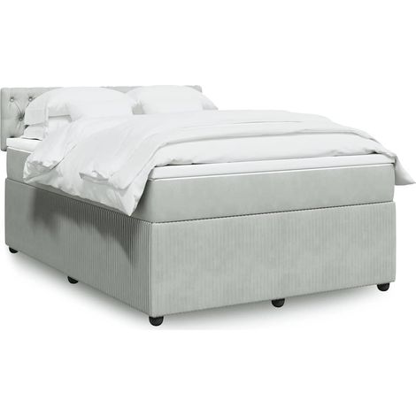 Boxspringbett mit Matratze Hellgrau 140x200 cm Samt