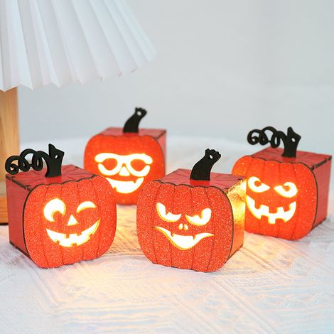 Lanterne Citrouille LED - En Bois - Décoration Halloween Intérieure Extérieure - Lumière Chaude - 7,5 x 6,5 x 5,5 cm - 1 Pièce (1/5)