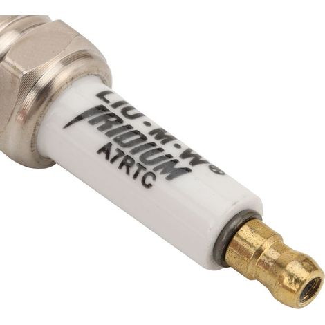 A7RTC “Targeted Needle” imitation iridium spark plug, durable and environmentally friendly, suitable for motorcycles with electronic fuel injection. (1/4)