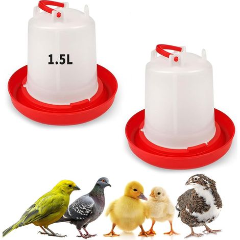 Lot de 2 abreuvoirs pour Poussins de 1,5 l avec poignée – Ensemble d'abreuvoirs pour Poussins, Canards, dindes et Petits Oiseaux de Ferme  Distributeur d'eau en Plastique pour poulailler (1/5)