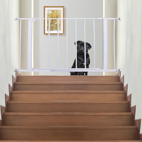 Barrera de seguridad extensible para mascotas. Fácil instalación con soportes a presión. Fabricada en acero resistente con acabado de pintura en polvo blanca. Medidas: 76 x 76-82 cm.