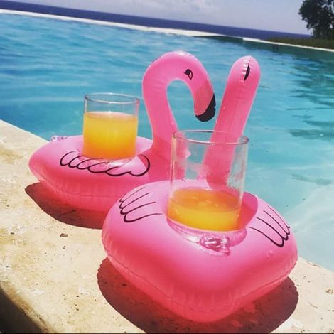 Ensemble de 2 porte-gobelets flottants gonflables, imprimés pastèque, en PVC épais, pour servir des boissons lors d'activités de loisirs aquatiques.-AquaForge (1/4)
