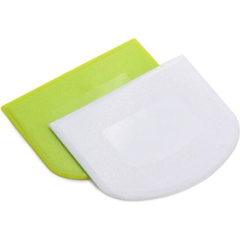 Plastic dough scraper for cutting pastries and cakes, 2 pieces (1/5)