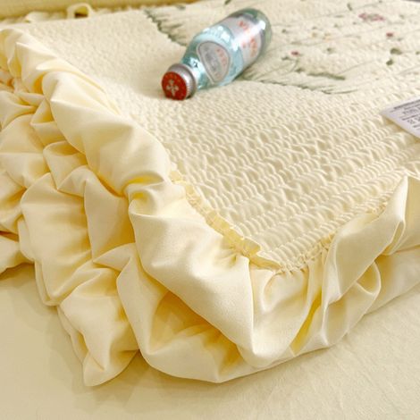 4-teiliges Set leichter Sommerbettwäsche aus besticktem Tencel, koreanischer Stil, nahtlos, Kissenbezüge 48x74cm x2, cremefarben-gelb, Trend 2022, für Klimaanlage. (1/4)