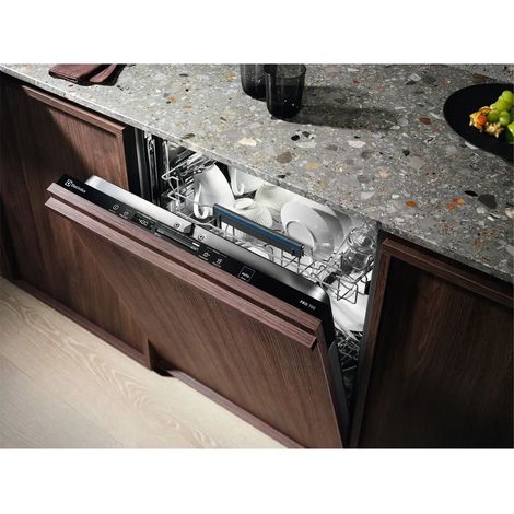 Lave-vaisselle Electrolux ees47310l 13 couverts intégré LED (1/3)