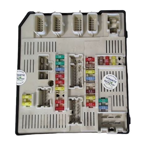 Boite A Fusibles RENAULT Megane [PRODUIT D'OCCASION]♻️284b69854r