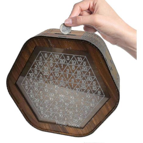 Tirelire hexagonale en bois avec balance électronique (1/4)