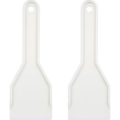 Un ensemble de deux grattoirs à glace en plastique rigide pour un dégivrage facile et propre du congélateur.