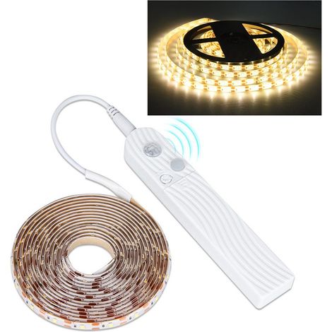 Ruban LED avec capteur de mouvement PIR - 3 m - 60 LED/m - Blanc Chaud 2700 K - Alimentation sur piles AAA - IP65 (1/5)