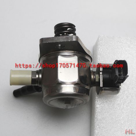 Vente directe 23101-0Y010 Applicable à Toyota Levin et Corolla 1.2T 9NR pompe à huile haute pression (1/3)