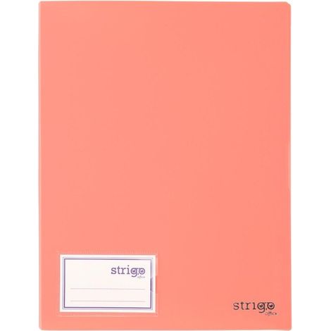Álbum de fotos tamaño A4 con 30 camisetas de strigo rosa claro.
