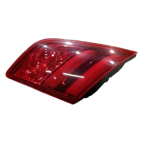 [PRODUIT D'OCCASION] Feu Arriere Interieur Droit PEUGEOT 308 ♻️ Ref Oe. 9677818280 - Garantie à vie (1/3)