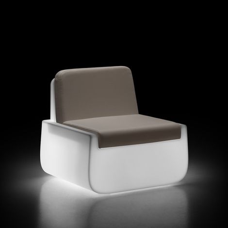 Bold A. Luminosa Luce fredda - No - Sunbrella bianco - Per uso esternosedia seduta poltrona da esterno interno originale Plust giardino bar ristorante hotel luminoso luce (1/4)