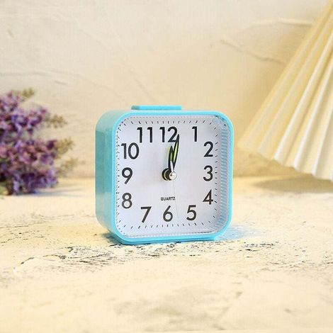 Réveil analogique silencieux sans tic tac, réveil doux, bip, augmentation du volume, fonctions snooze et lumière alimentées par batterie, facile à configurer, bleu (1/3)