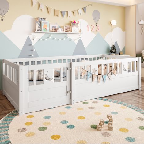 Cama infantil 90x190 cm blanca de pino con barrera de seguridad y decoración de estrellas y luna (1/5)