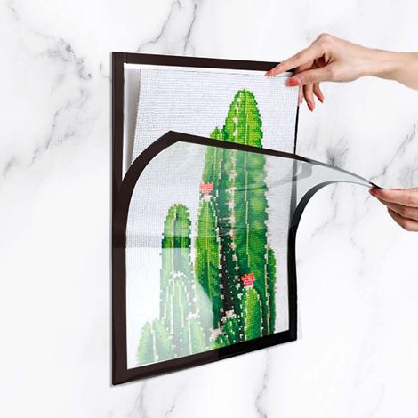 Lot de 2 cadres photo magnétiques pour peinture diamant – Cadres autocollants – 30×40 cm – Cadres d'exposition – Idéal pour peintures, photos, certificats, affiches et faire-part (1/2)