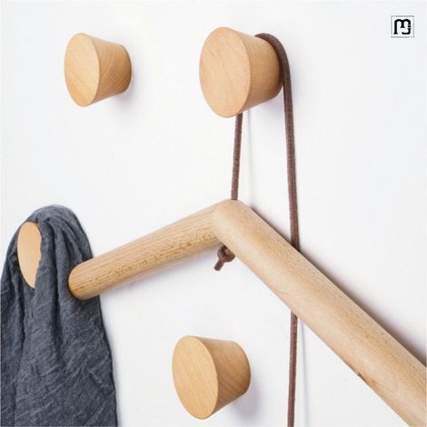 Crochet Mural Bois Porte Manteau Rond, Patère Bois 5 Pièces Naturel Crochet à Manteau Vintage Décoratif en Bois Naturel Branche Décorative Cintre Crochet De Vêtements (1/4)