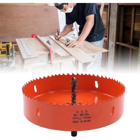 La scie cloche bimétallique HSS avec un mandrin robuste est utilisée pour fabriquer des plaques de cornhole, du bois, du PVC, des plaques de plâtre, de l'aluminium et du métal (5-29/32"). (1/5)