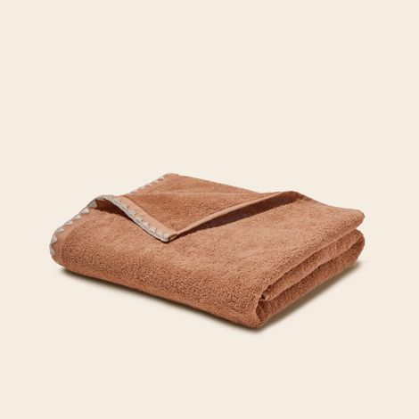 Serviette de toilette en Éponge unie et point feston triangulaire NERYDA